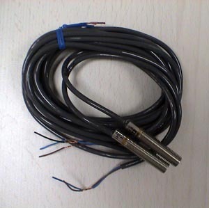 【欧姆龙接近开关E2E-X1R5F1 全新原装】价格,厂家,图片,电工开关,上海持维自动化设备-